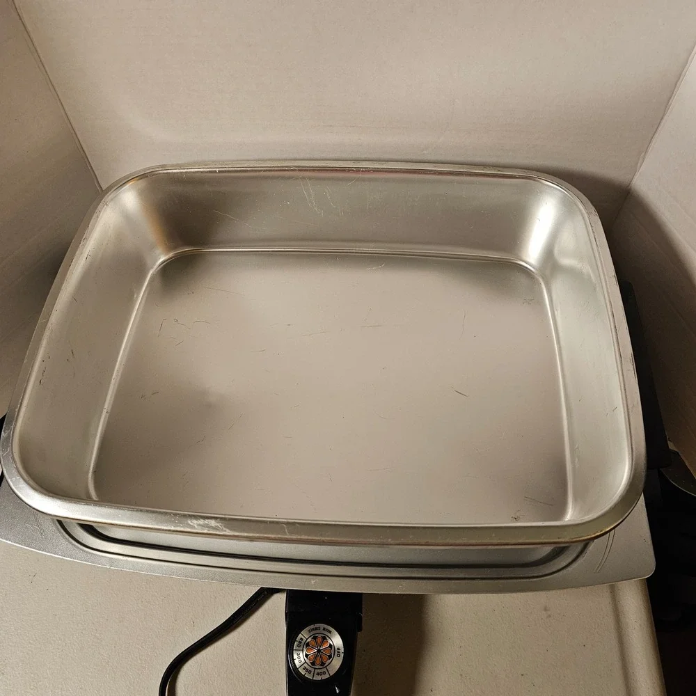 MCM West Bend Miracle Lektro Maid Electric Skillet 13669 Cast Aluminum USA Works